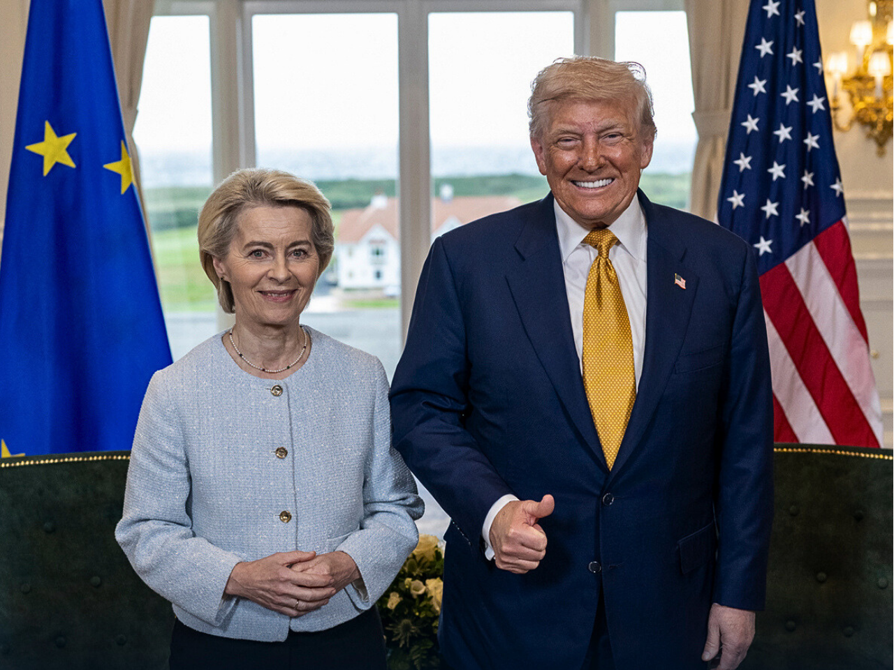 the american president trup and European commission president ursula von der leyen during a meetimg where they reached a trade agreement